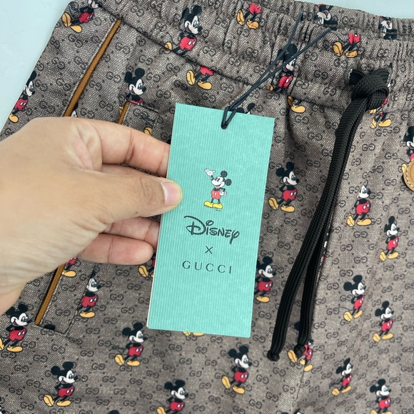 GUCCi X Disney Shorts - Picture 6 of 14